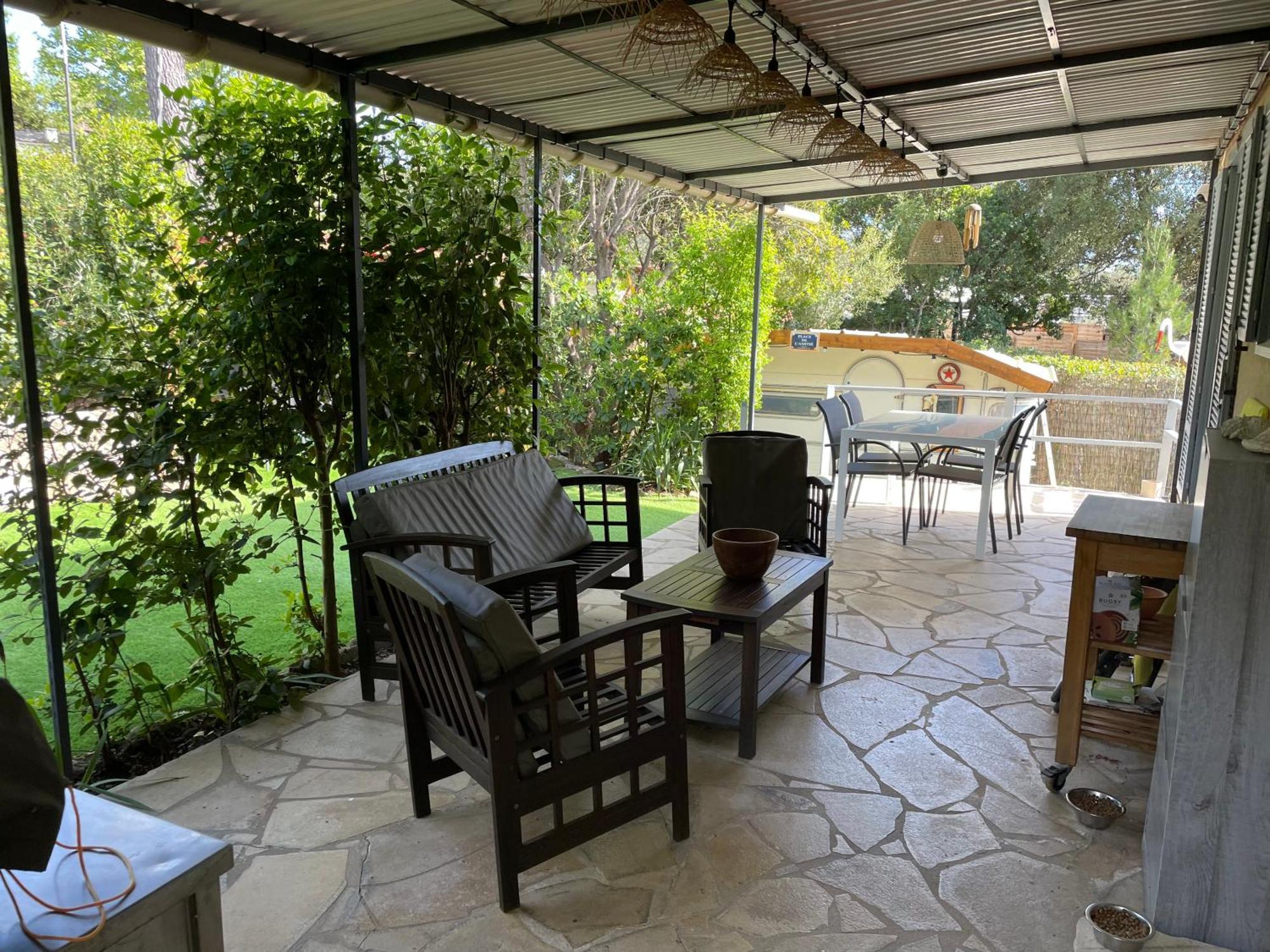 Mobile Dans Un Coin De Paradis Camping